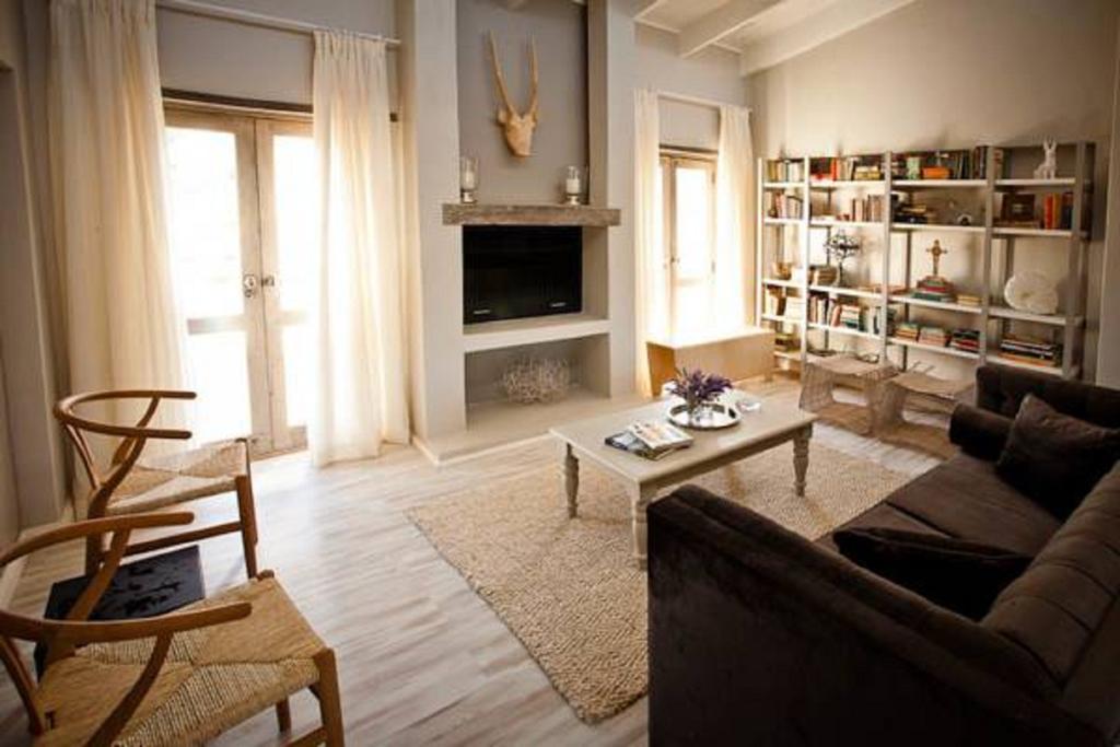 Vrisch Gewagt Boutique Self-Catering Olive Farm Guest House Prince Albert Room photo